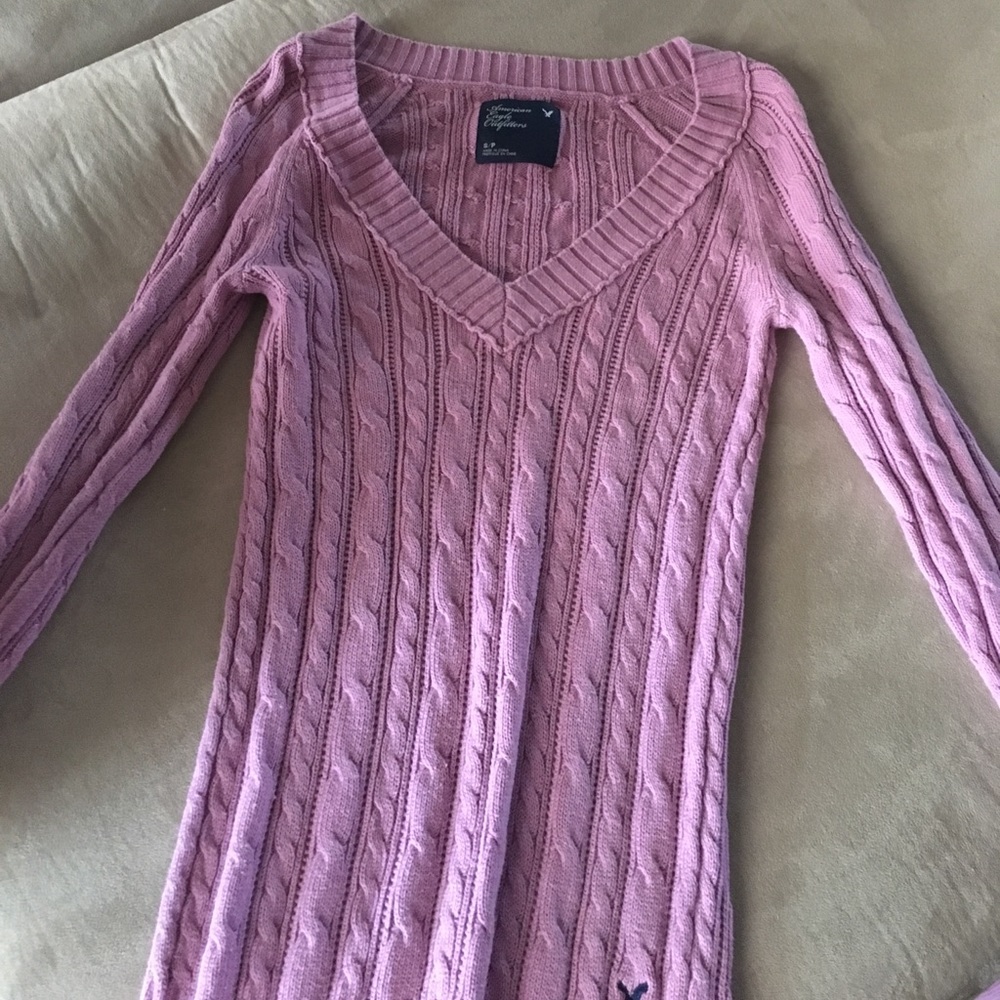 American Eagle sweater