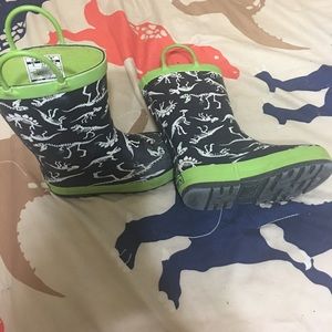 Toddler boy size 9 rain boots