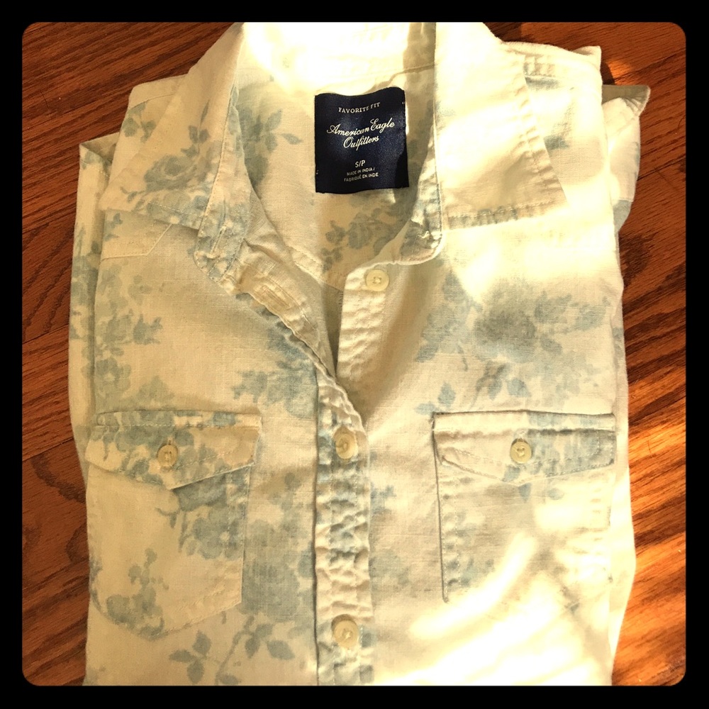 Floral western style button up.