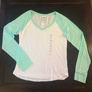 PINK VICTORIA SECRET NWT LRG/ BASEBALL TEE