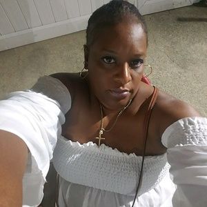 Meet your Posher, Kimberly