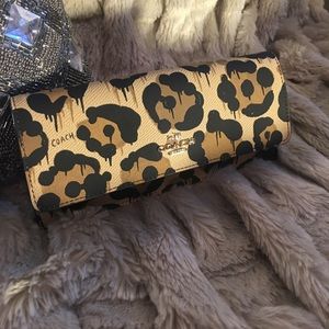 Leopard BRAND NEW Coach wallet