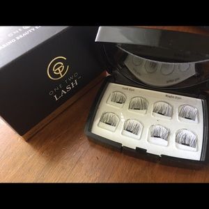 One Two Lash • Magnetic Lashes