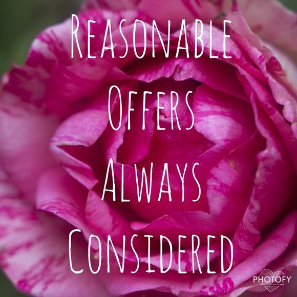 Other - 🔥Make Me An Offer🔥