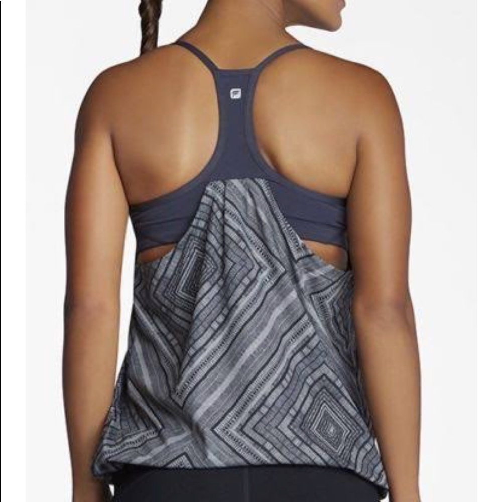 Fabletics Norwalk Tank w/ Built in Shelf Bra
