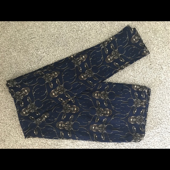 Lularoe TC BNWT Navy Deer Leggings! - Picture 2 of 3