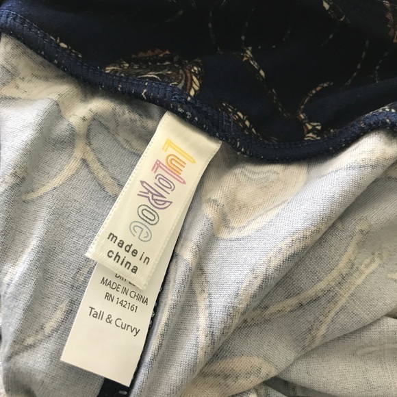 Lularoe TC BNWT Navy Deer Leggings! - Picture 3 of 3