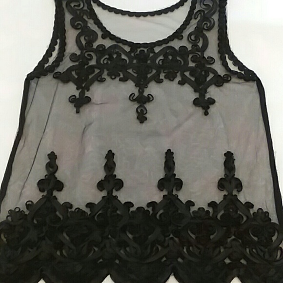 🕸Fancy Tank Top🕸 - Picture 1 of 6