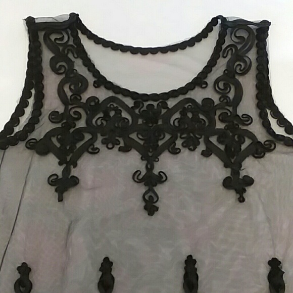 🕸Fancy Tank Top🕸 - Picture 2 of 6