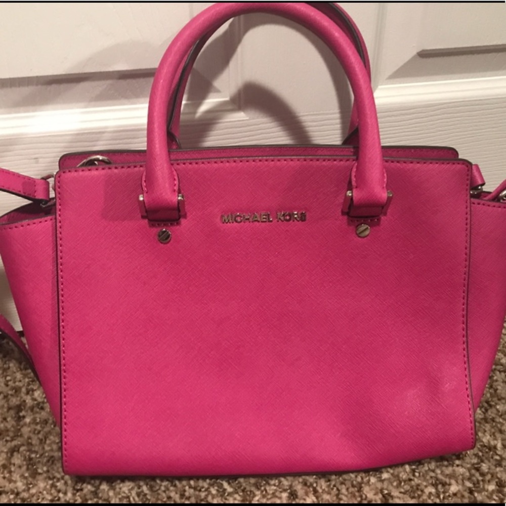 Michael Kors hot pink SELMA Handbag