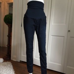 These are Fade to Blue Maternity Jeans