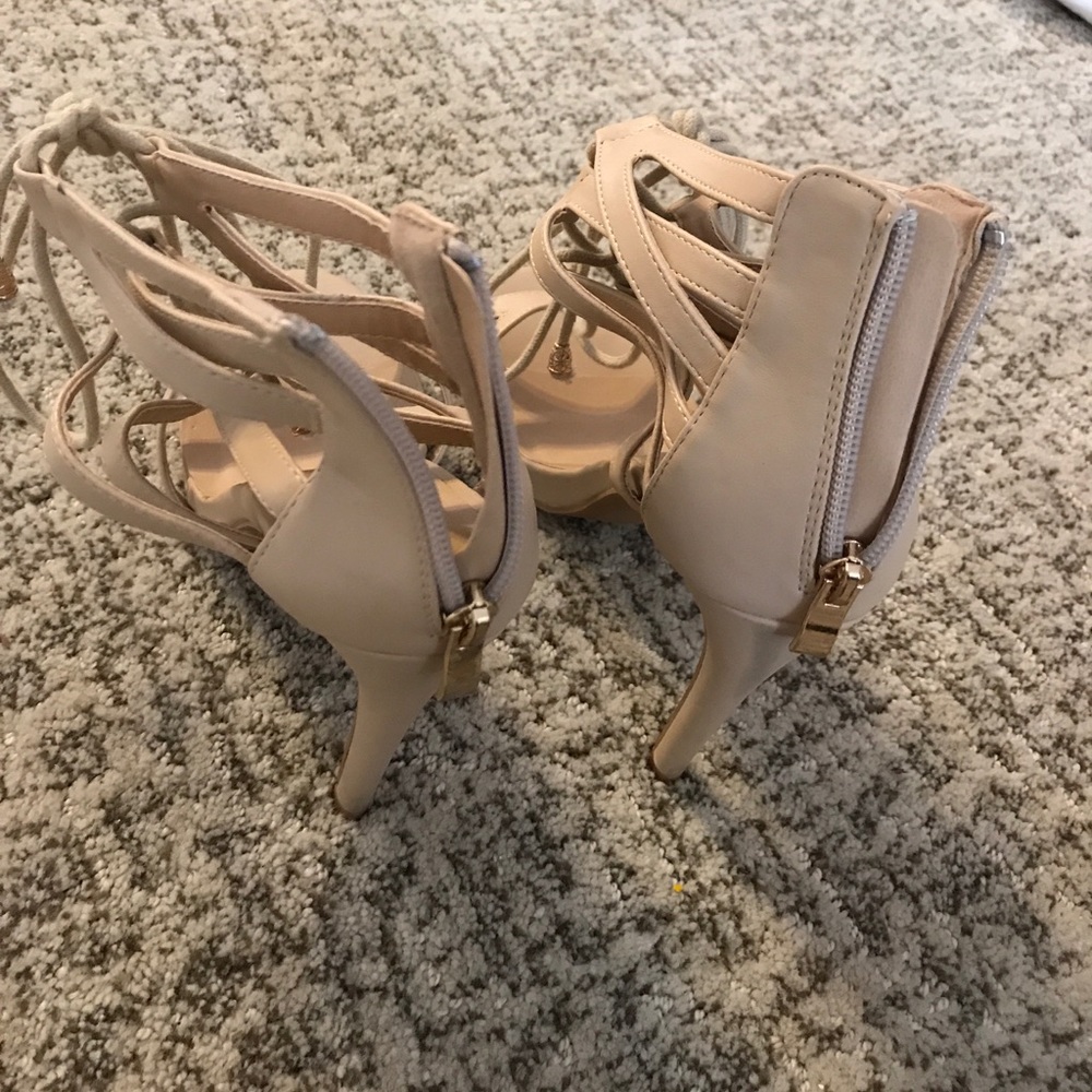 Beige heels