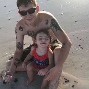 Meet your Posher, Destin