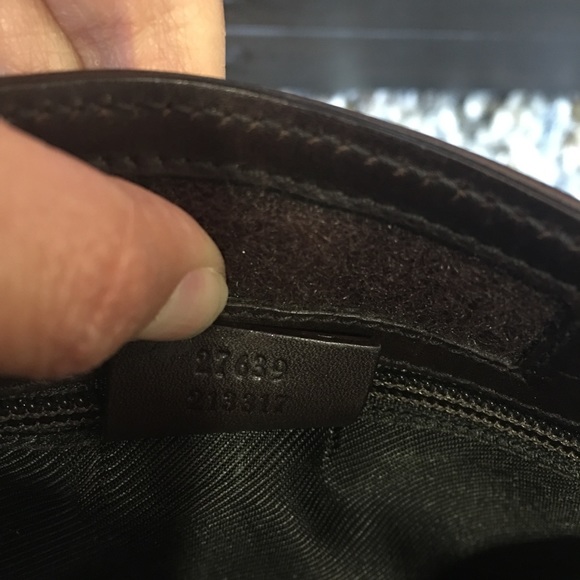 🎀SOLD🎀 Gucci Crossbody Messenger Bag - Picture 4 of 8