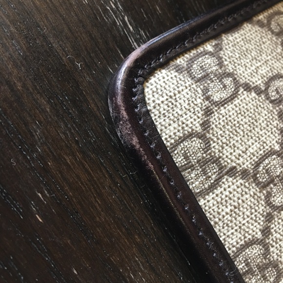 🎀SOLD🎀 Gucci Crossbody Messenger Bag - Picture 6 of 8