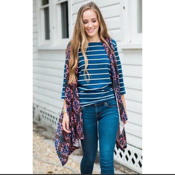 🎀HostPick🎀Boho Vest/Scarf Mocha print NWT - Picture 2 of 6