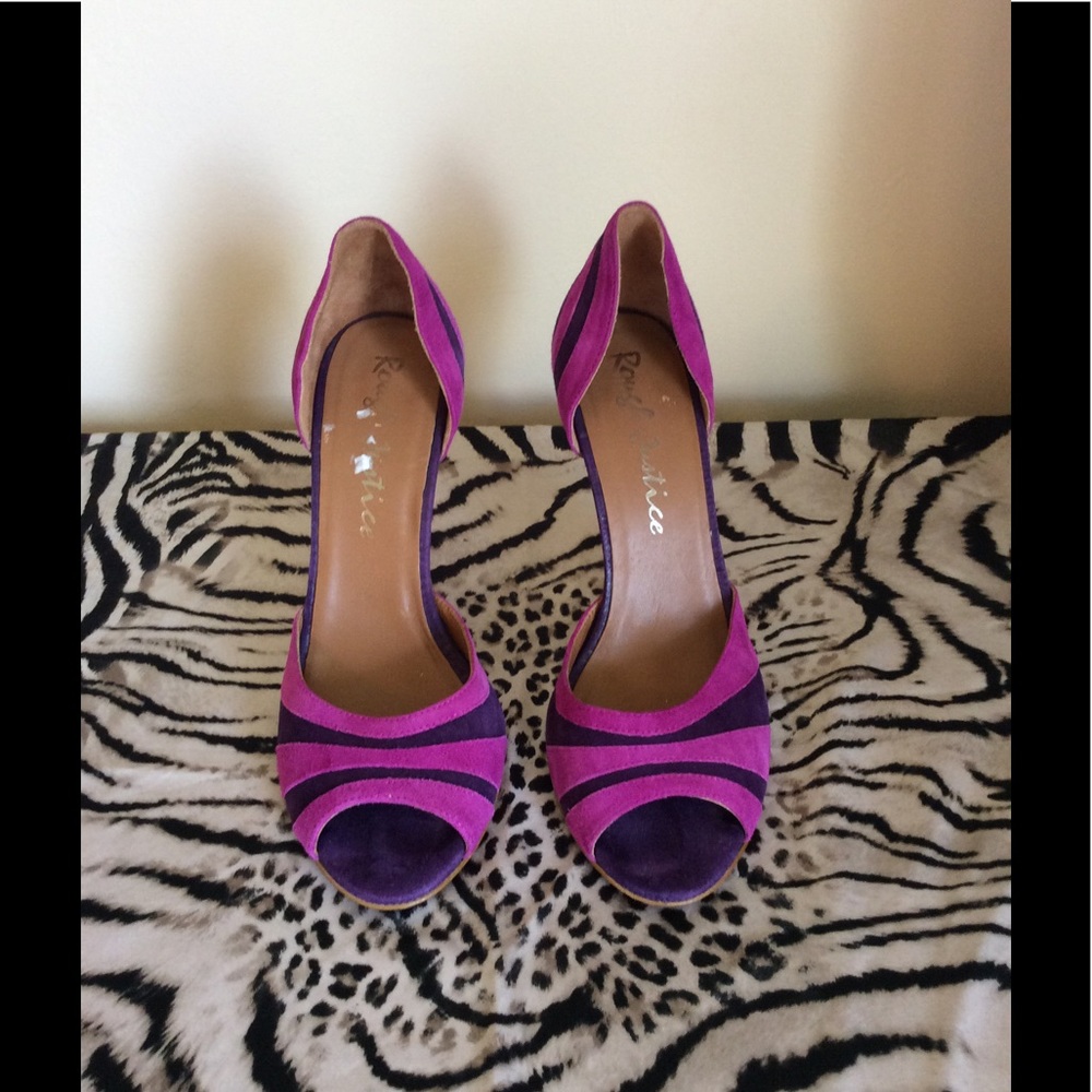 Pretty heels