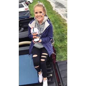 Meet your Posher, Moira