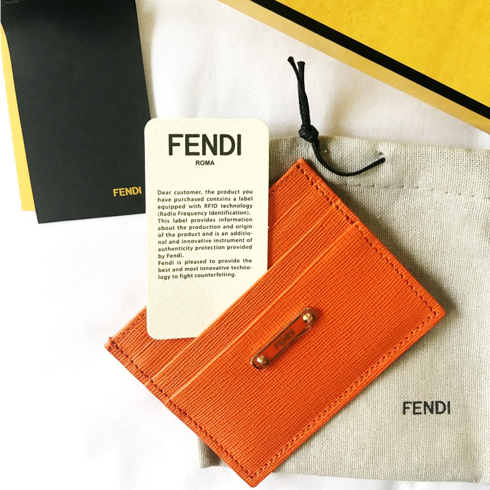 ✨BRAND NEW✨ Fendi Orange Leather card case wallet