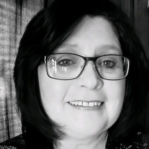 Meet your Posher, Angelina