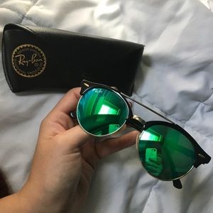 Brand New Raybans blue/green mirror