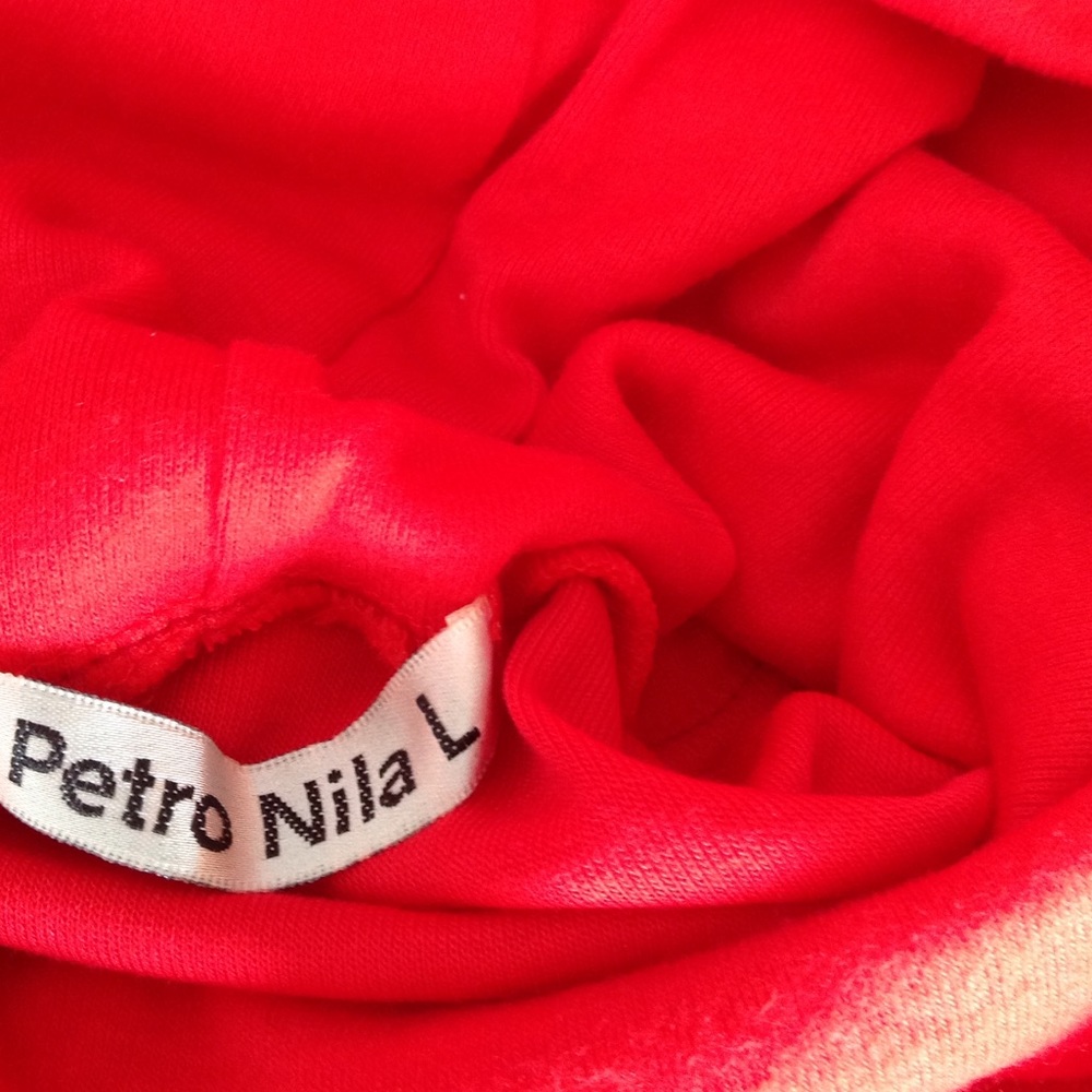 Red Dress - Picture 2 of 2