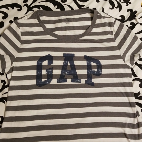 GAP stripped t-shirt - Picture 2 of 3