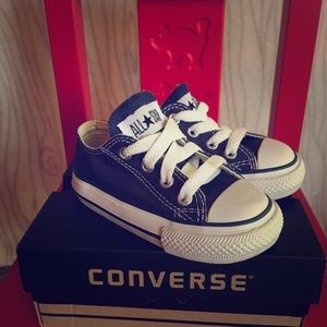 Converse infant sneaker