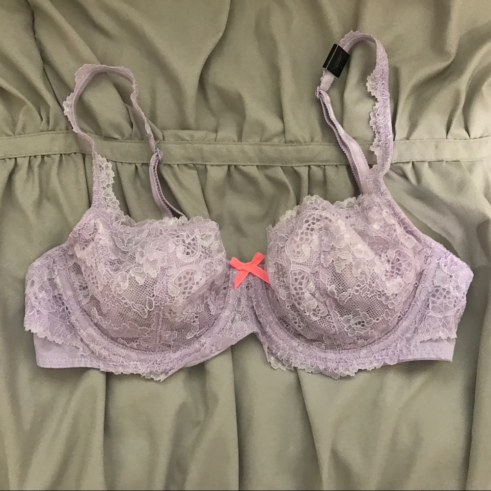 NWT Victoria's Secret Unlined Demi Lace Bra 34B
