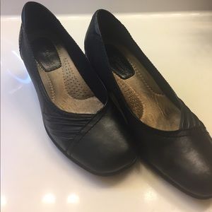 Earth Origins Black Comfy Heels