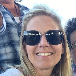 Meet your Posher, Kim