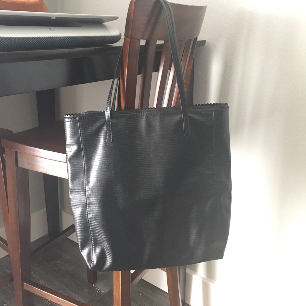 BCBGeneration black tote