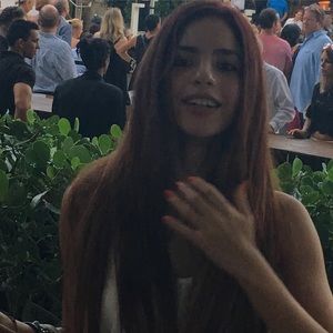 Meet your Posher, Alejandra
