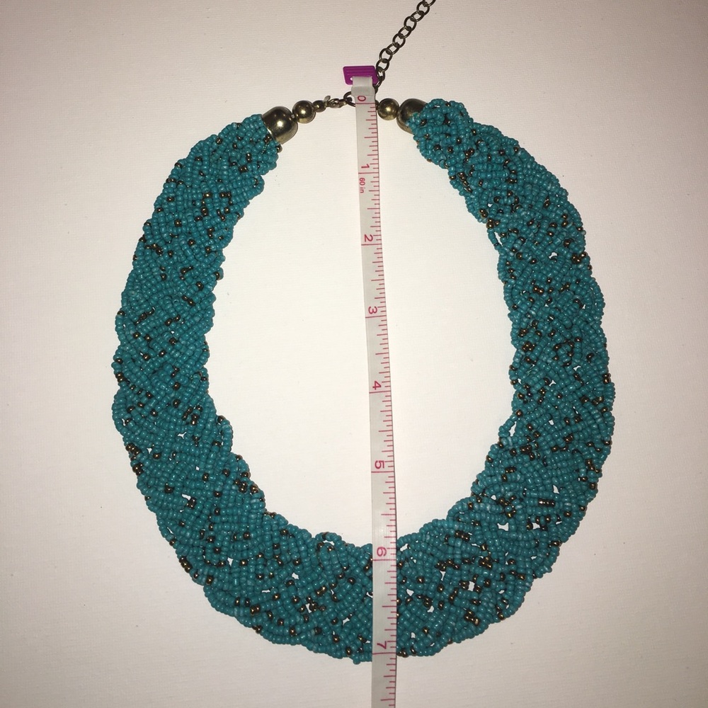 Beaded turquoise and gold necklace - Picture 3 of 3