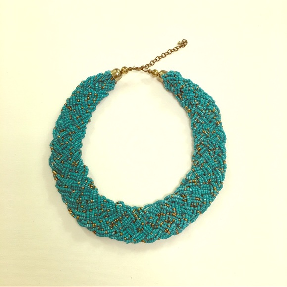 Jewelry - Beaded turquoise and gold necklace