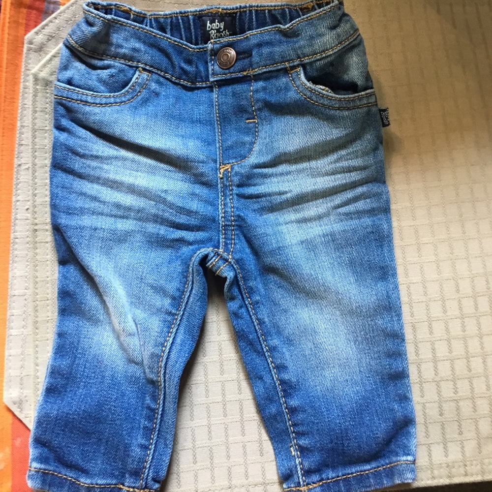 Cute baby jeans for your baby boy!