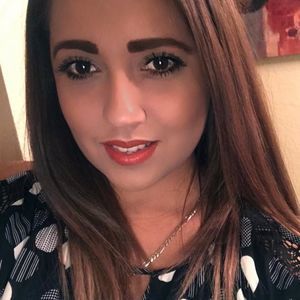 Meet your Posher, Iris