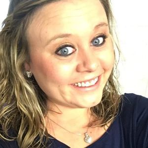 Meet your Posher, Brittney