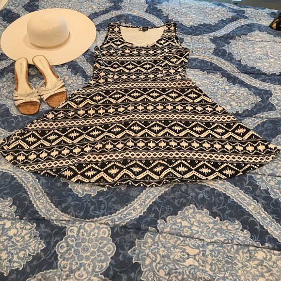 Fab Tribal Print Mini, Black & White Skater Dress - Picture 1 of 3