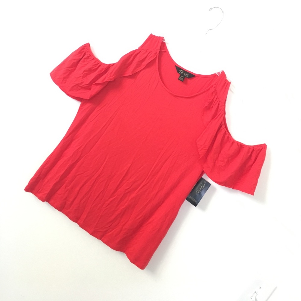 Brand new Thalia Sodi red top