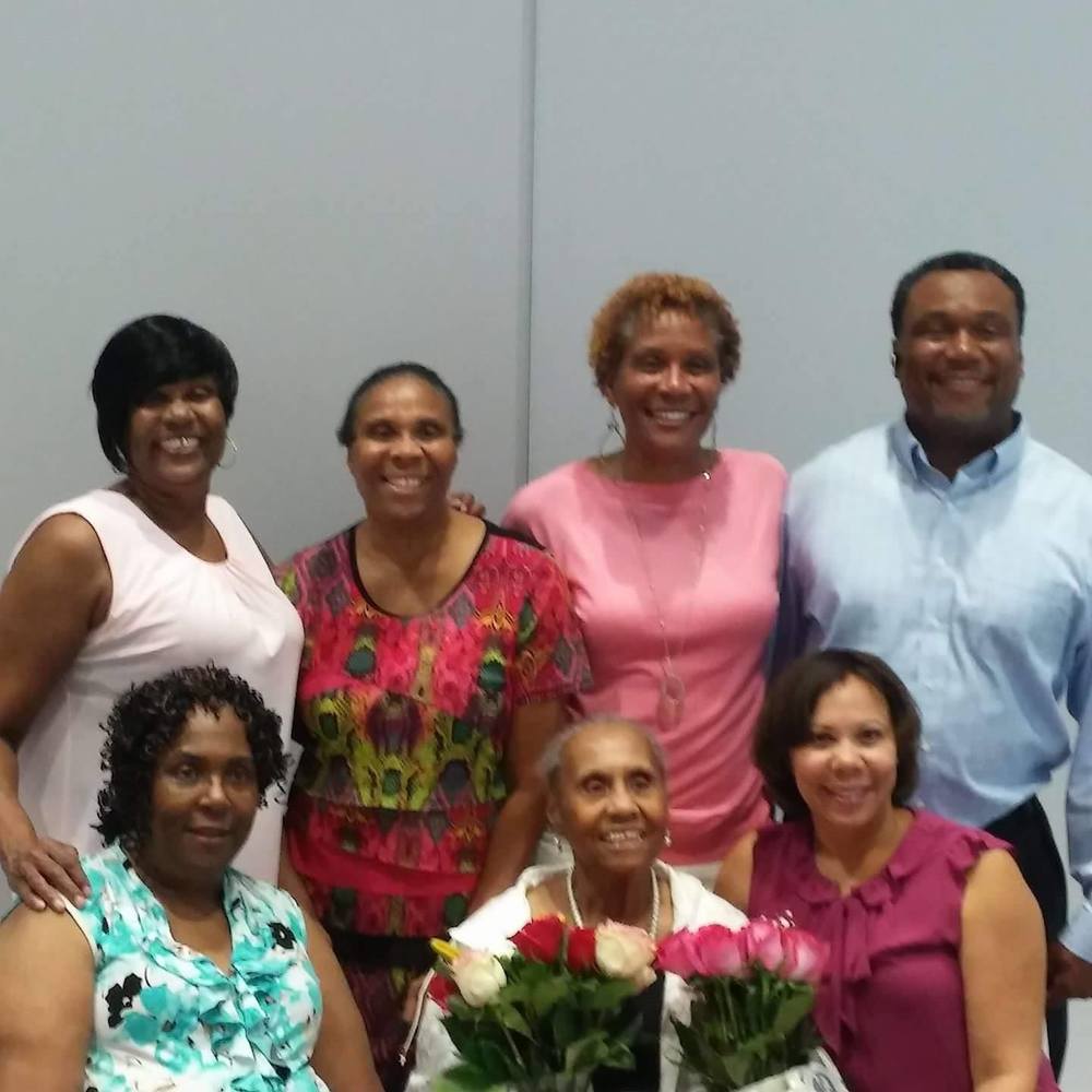 Meet your Posher, Wendolyn renee