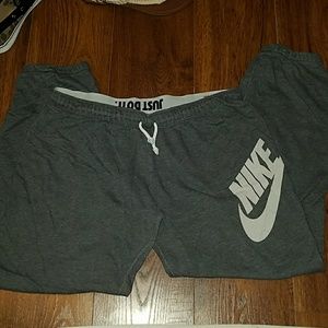Nike Sweatpants