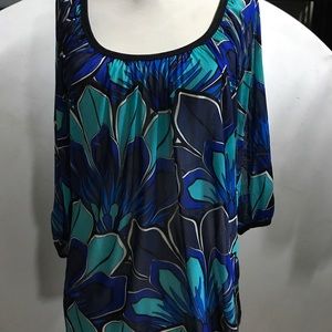 Karen kane flowered top