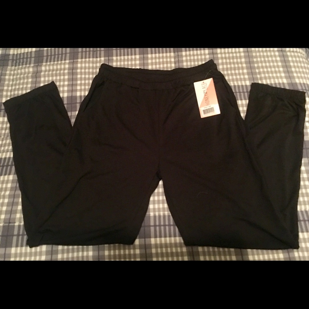 Honey and Lace NWT Joggers