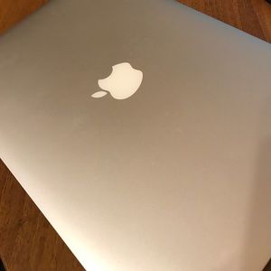 MacBook Air 13