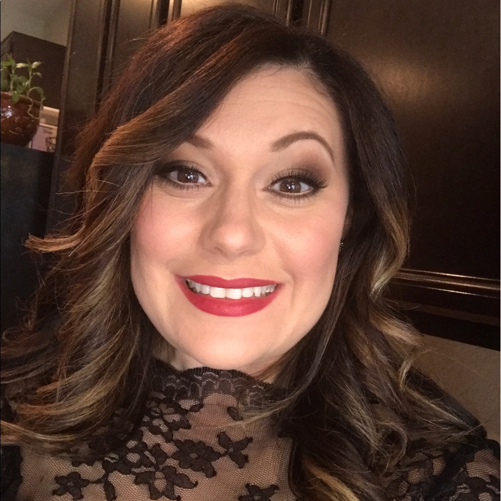 Meet your Posher, Veronica