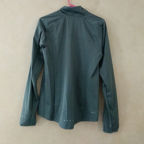 Nike Shield Sage Thermal Lined Running Jacket - Picture 5 of 5