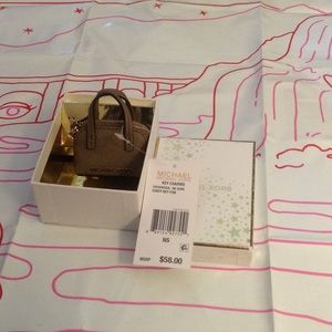 Michael Kors Cindy key chain