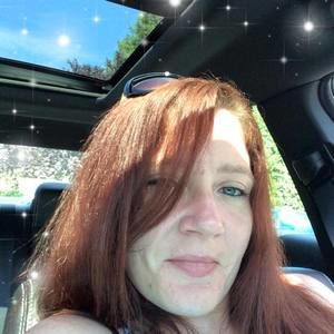 Meet your Posher, Monica