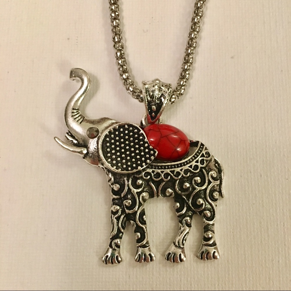 Bohemian red elephant necklace with gemstones